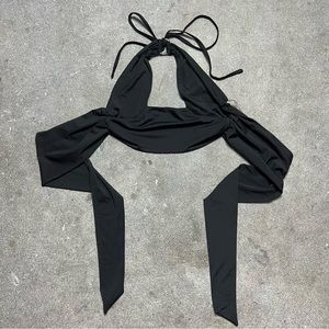 Wrap Keyhole Crop Top 🖤✨